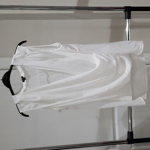 Danier, Size XL, Sleeveless white